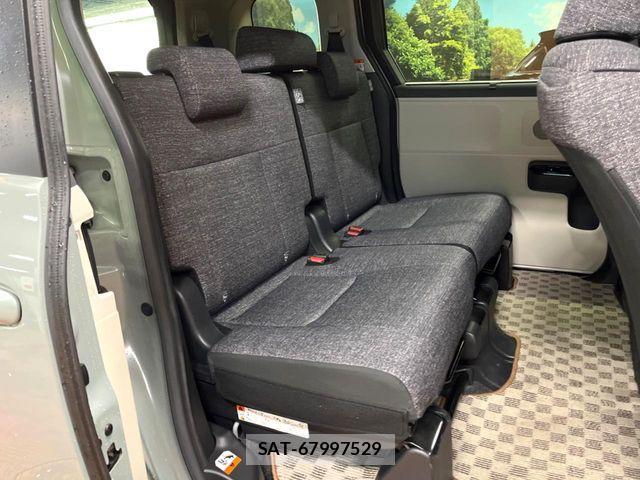 Toyota SIENTA 2023-08 8146686-8