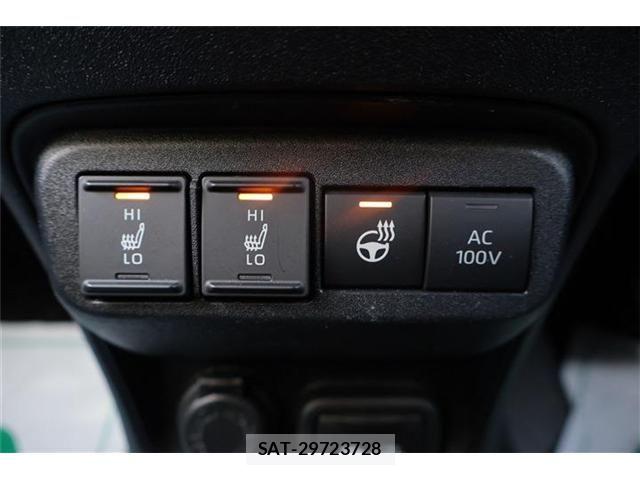 Toyota SIENTA 2025-02 8146684-9