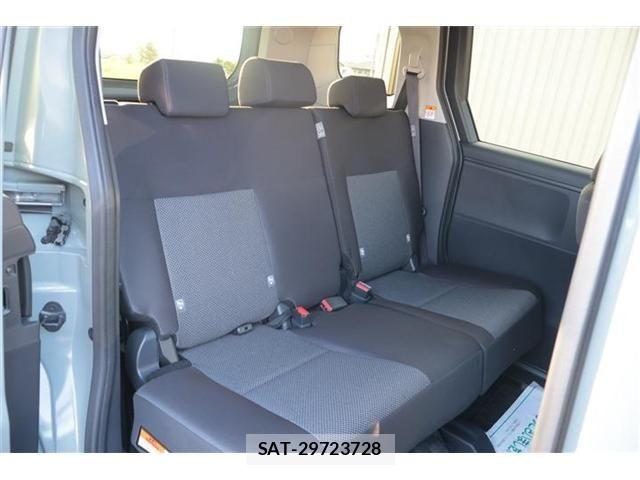Toyota SIENTA 2025-02 8146684-12
