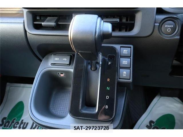 Toyota SIENTA 2025-02 8146684-21