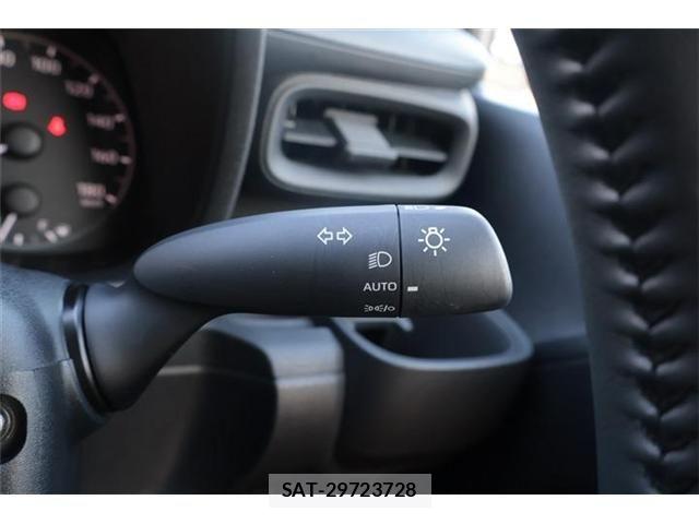 Toyota SIENTA 2025-02 8146684-26
