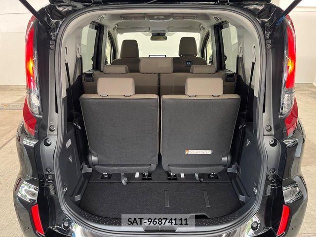 Toyota SIENTA 2023-06 8146691-10