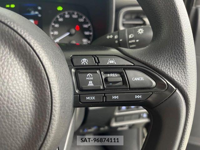 Toyota SIENTA 2023-06 8146691-16