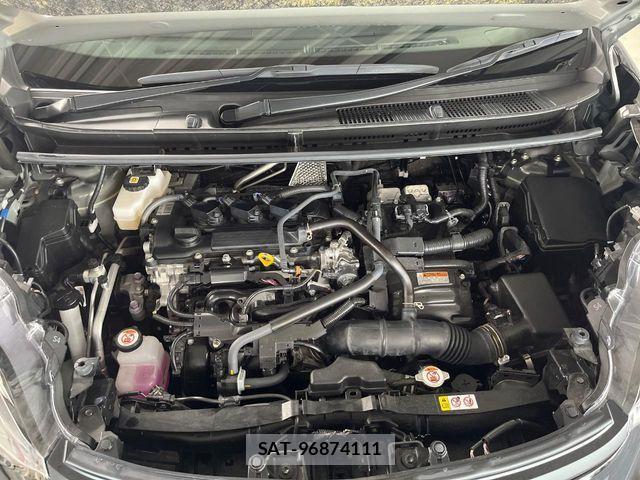 Toyota SIENTA 2023-06 8146691-17