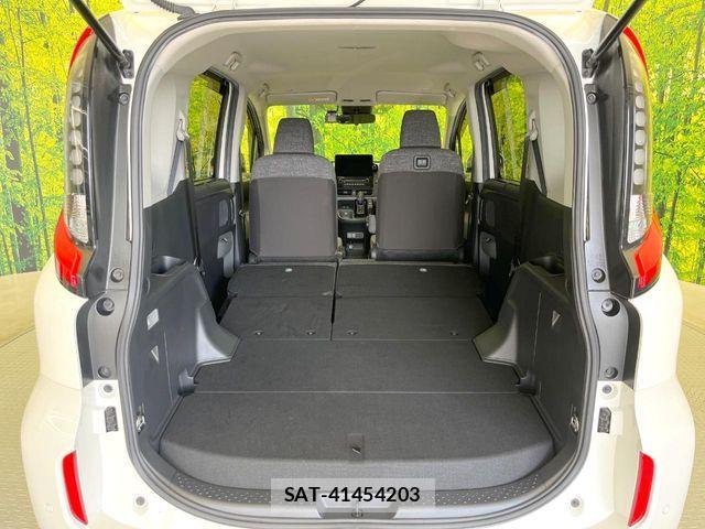 Toyota SIENTA 2023-05 8146689-9
