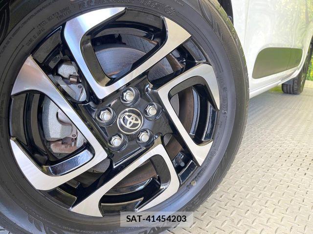 Toyota SIENTA 2023-05 8146689-12