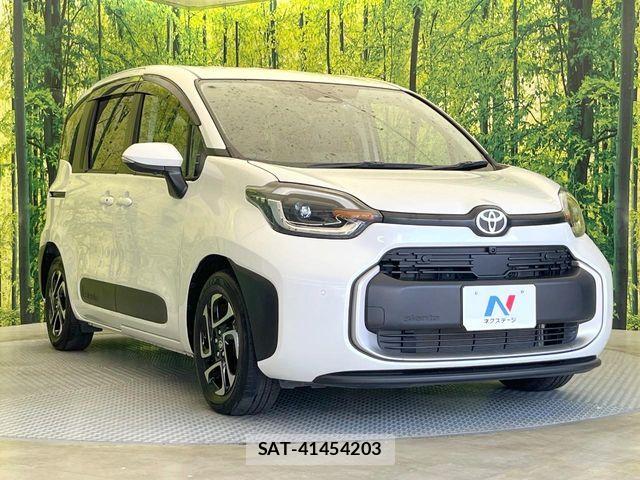 Toyota SIENTA 2023-05 8146689-14