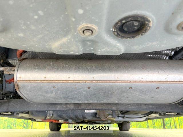 Toyota SIENTA 2023-05 8146689-17