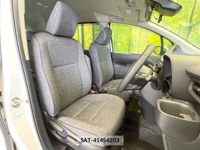 Toyota SIENTA 2023-05 8146689-7