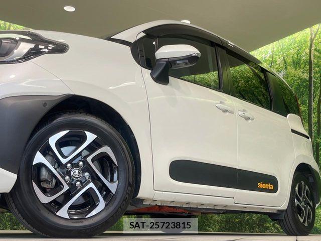 Toyota SIENTA 2022-08 8146690-12