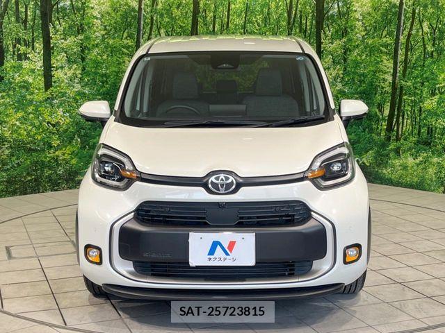 Toyota SIENTA 2022-08 8146690-13