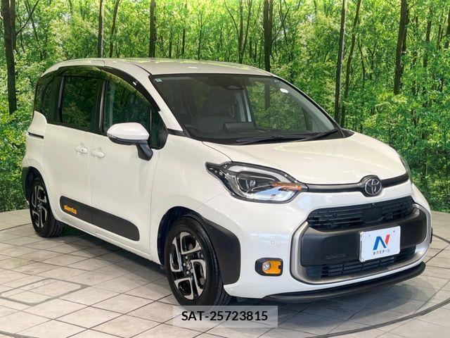 Toyota SIENTA 2022-08 8146690-15