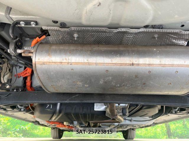 Toyota SIENTA 2022-08 8146690-18