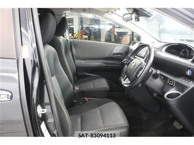 Toyota SIENTA 2021-10 8146695-28