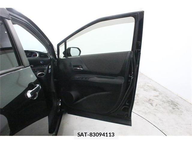 Toyota SIENTA 2021-10 8146695-29