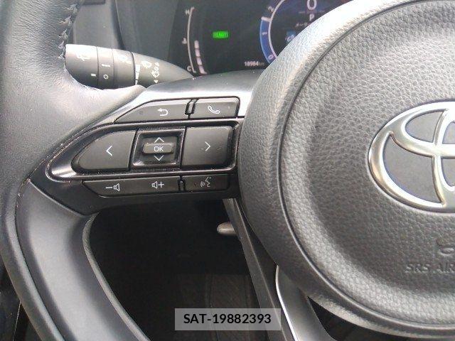 Toyota SIENTA 2022-09 8146688-11