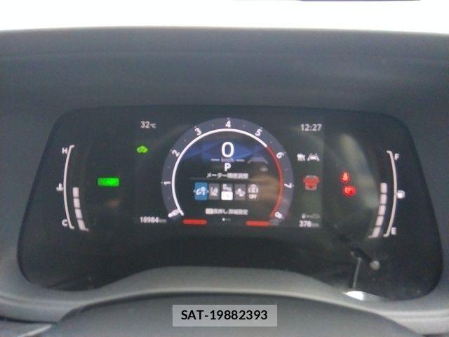 Toyota SIENTA 2022-09 8146688-29