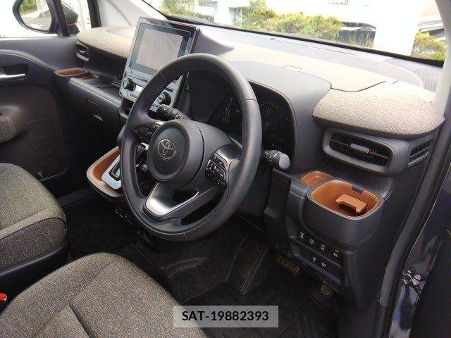 Toyota SIENTA 2022-09 8146688-3