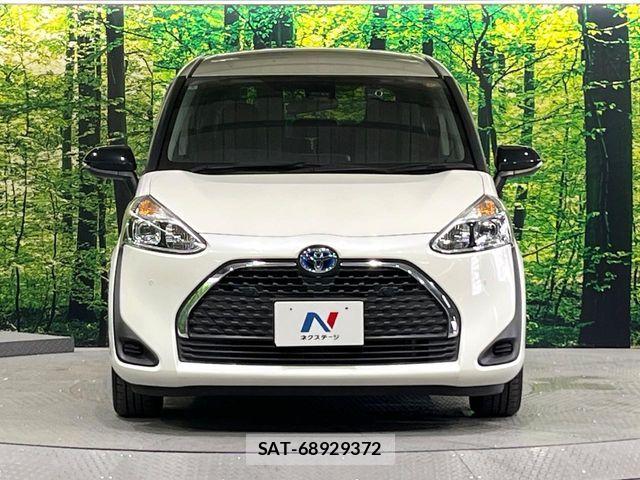 Toyota SIENTA 2022-02 8146694-13