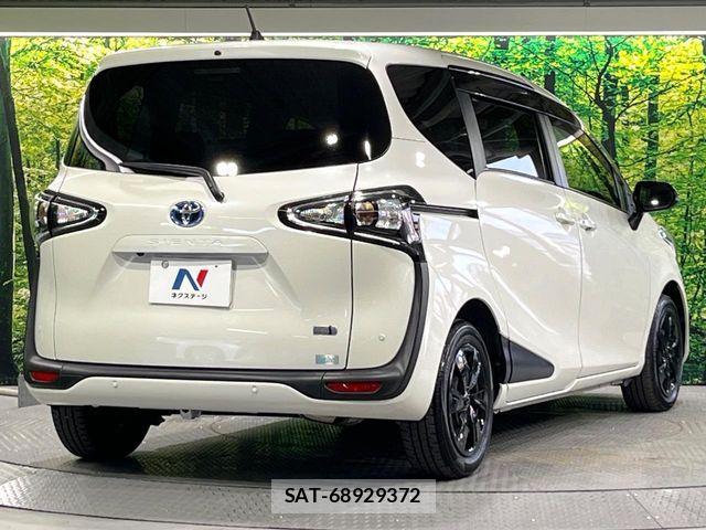 Toyota SIENTA 2022-02 8146694-16