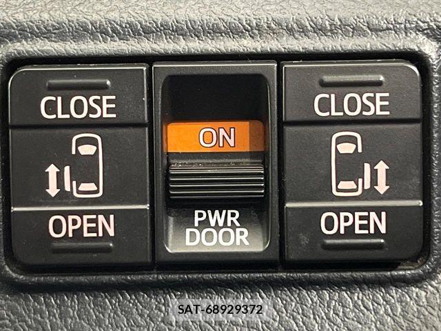 Toyota SIENTA 2022-02 8146694-5