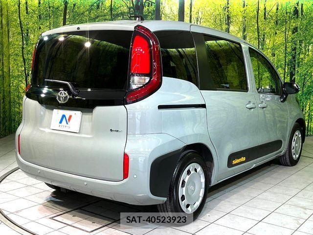Toyota SIENTA 2024-12 8146692-16