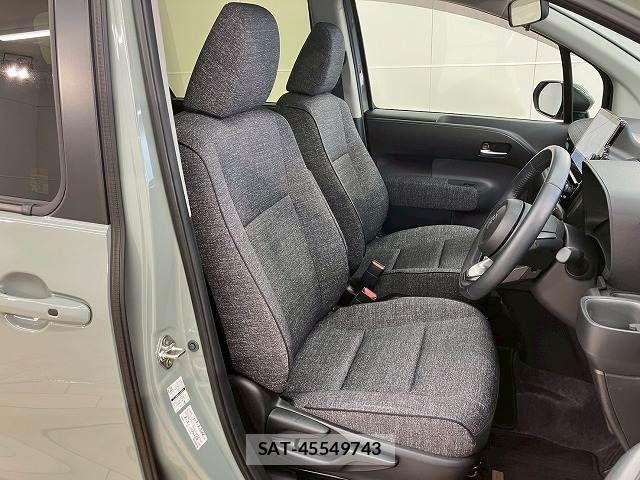 Toyota SIENTA 2024-03 8146687-10
