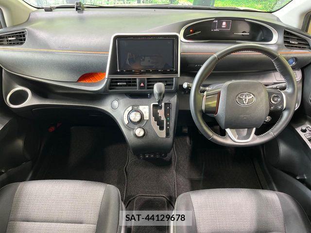 Toyota SIENTA 2020-06 8159228-1