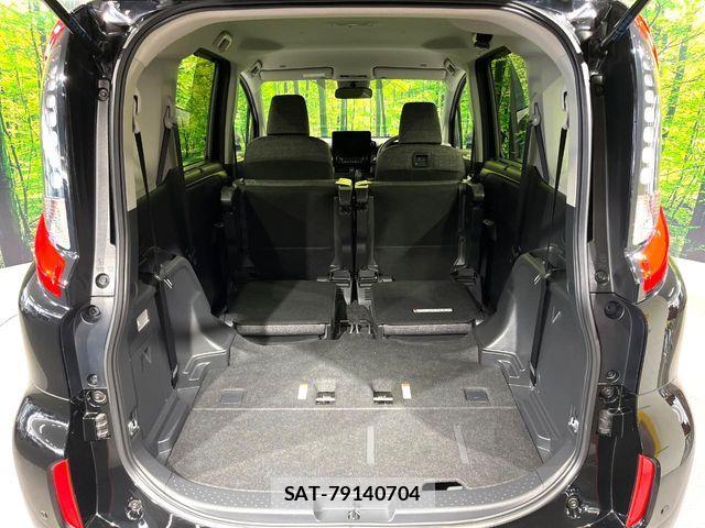 Toyota SIENTA 2024-08 8210187-10
