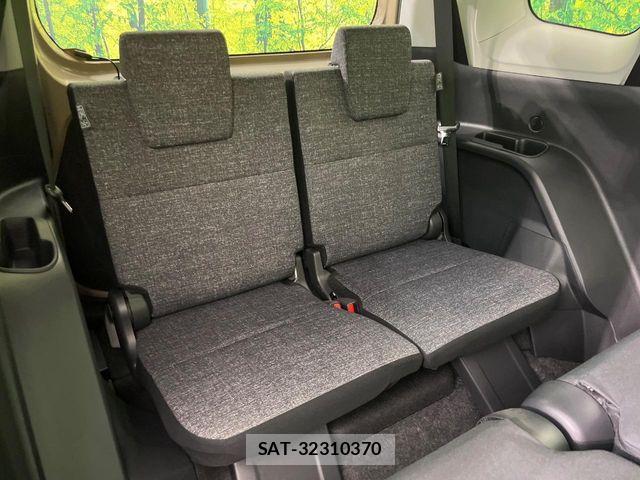 Toyota SIENTA 2024-07 8210190-9