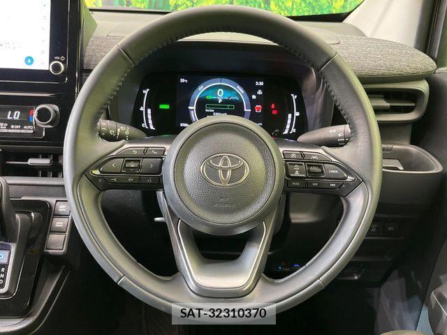 Toyota SIENTA 2024-07 8210190-11