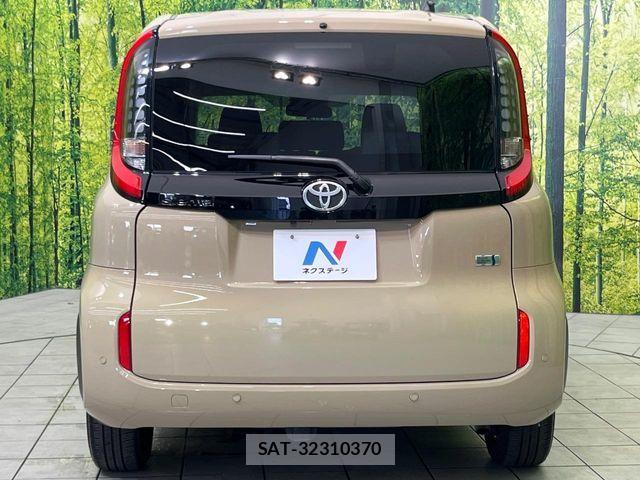 Toyota SIENTA 2024-07 8210190-15