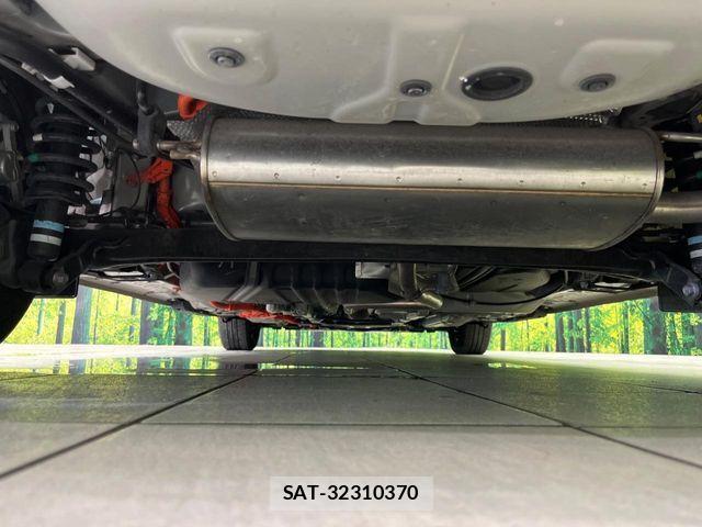 Toyota SIENTA 2024-07 8210190-18