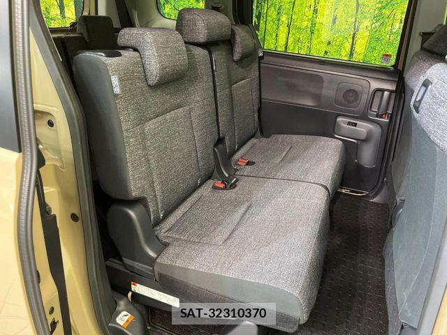 Toyota SIENTA 2024-07 8210190-8