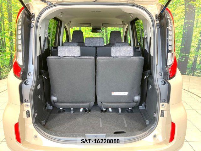 Toyota SIENTA 2026-05 8210184-10