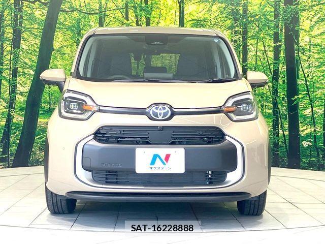 Toyota SIENTA 2026-05 8210184-13