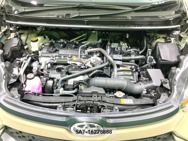 Toyota SIENTA 2026-05 8210184-17