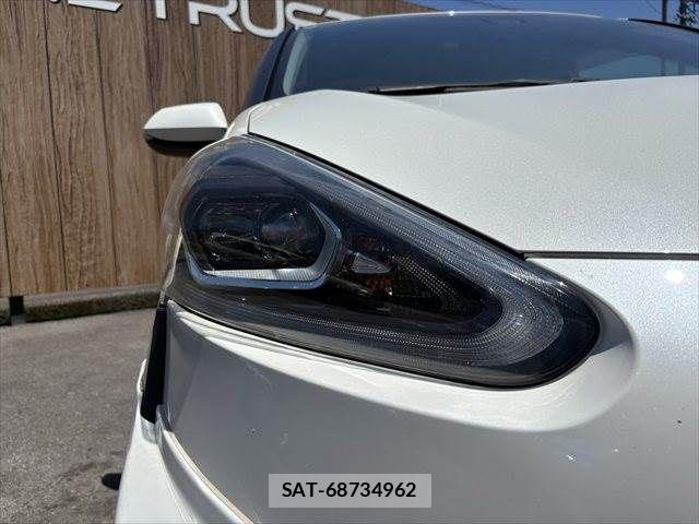 Toyota SIENTA 2018-08 8210204-23