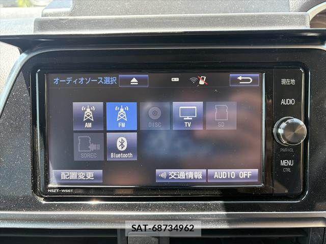 Toyota SIENTA 2018-08 8210204-4