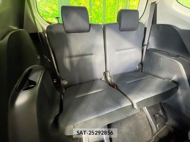 Toyota SIENTA 2017-08 8210199-8