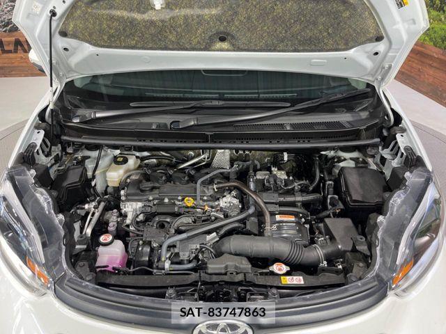 Toyota SIENTA 2025-02 8210186-18
