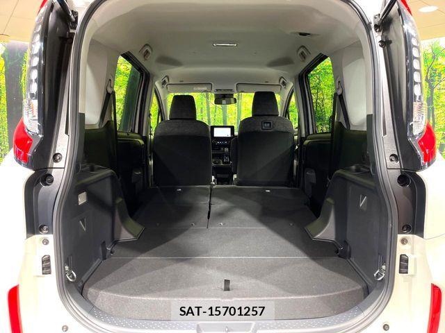 Toyota SIENTA 2022-12 8210195-9