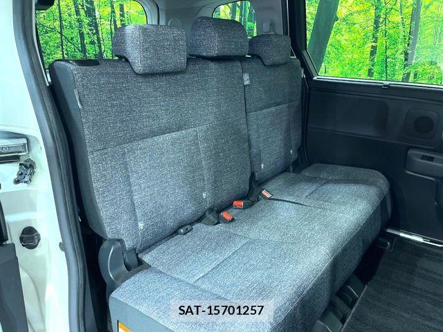 Toyota SIENTA 2022-12 8210195-8