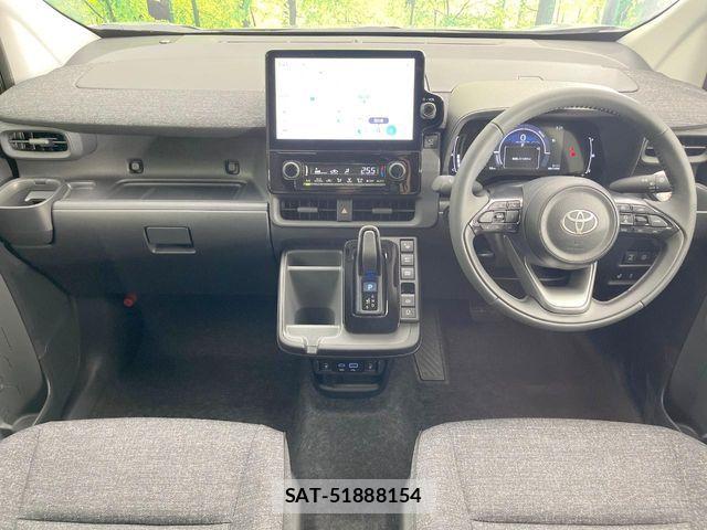 Toyota SIENTA 2026-06 8210182-1
