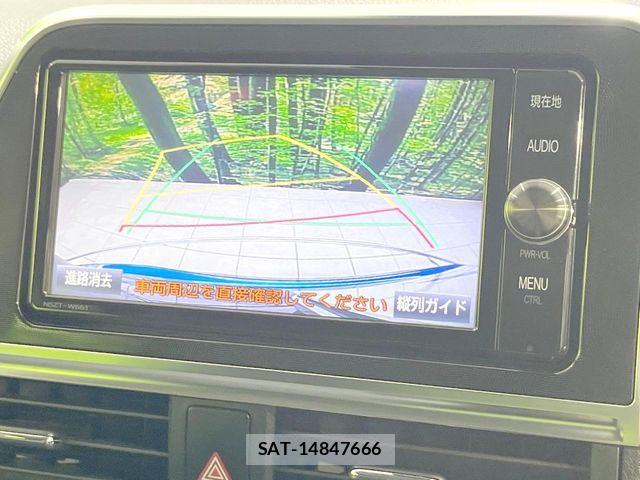 Toyota SIENTA 2016-12 8210213-5
