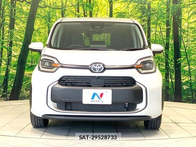 Toyota SIENTA 2026-04 8210183-14