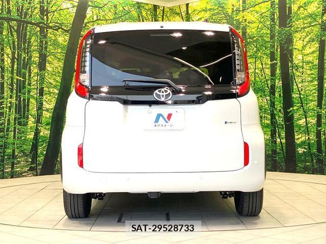 Toyota SIENTA 2026-04 8210183-15
