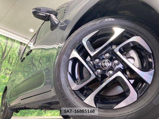Toyota SIENTA 2024-05 8210191-13