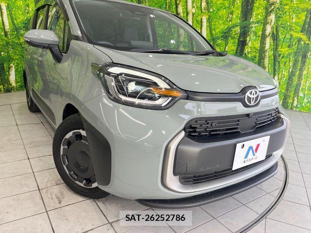 Toyota SIENTA 2024-03 8210193-11
