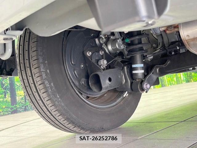 Toyota SIENTA 2024-03 8210193-19